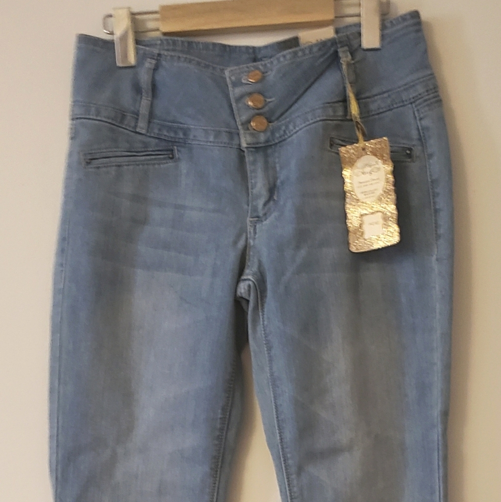 WOMEN BUTTON FLY STRETCH DENIM JEANS